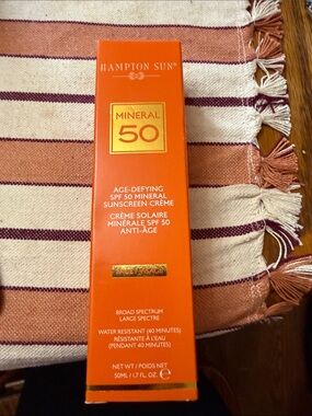 Mineral SPF 50 Age-Defying Sunscreen Creme - Orange